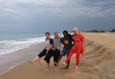 Luke Henderson Cycling on the  tour with redspokes